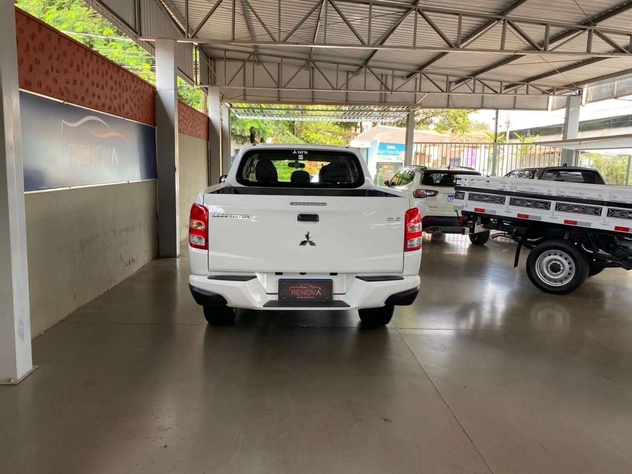 MITSUBISHI L200 TRITON