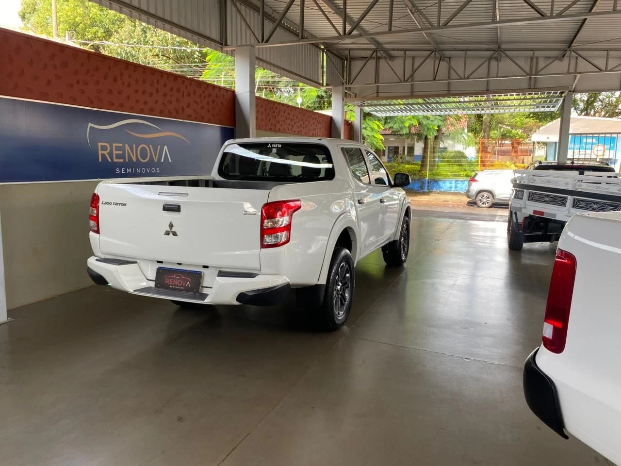 MITSUBISHI L200 TRITON