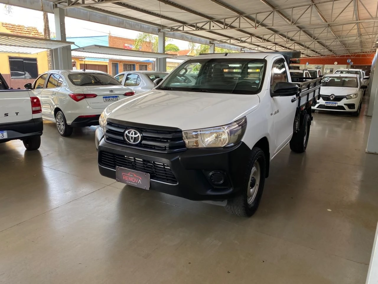 TOYOTA HILUX
