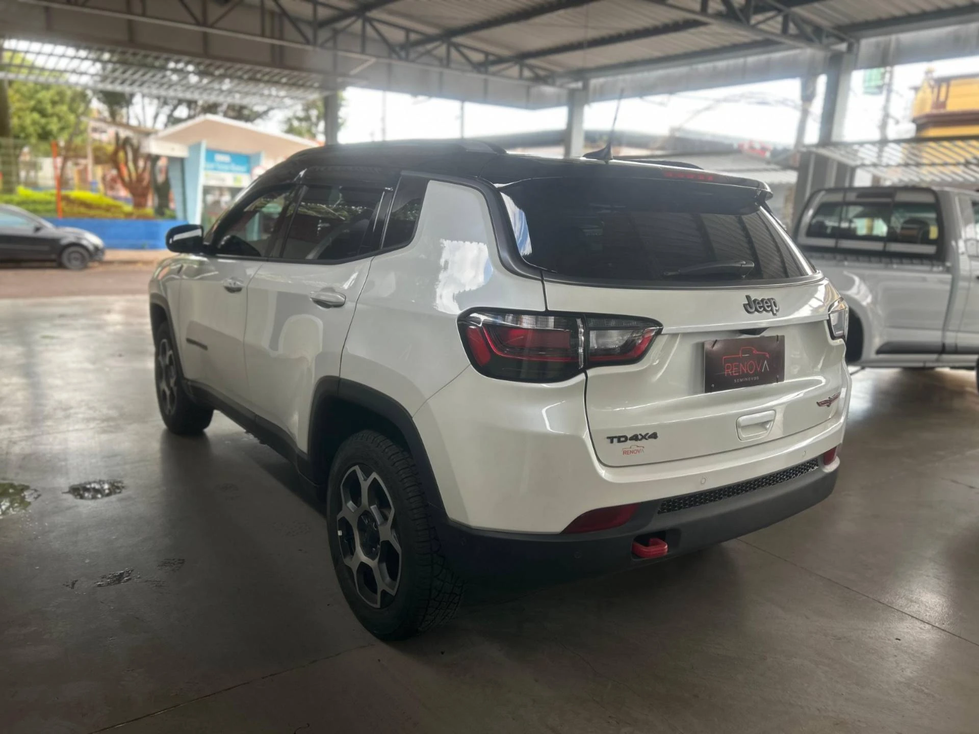 JEEP COMPASS