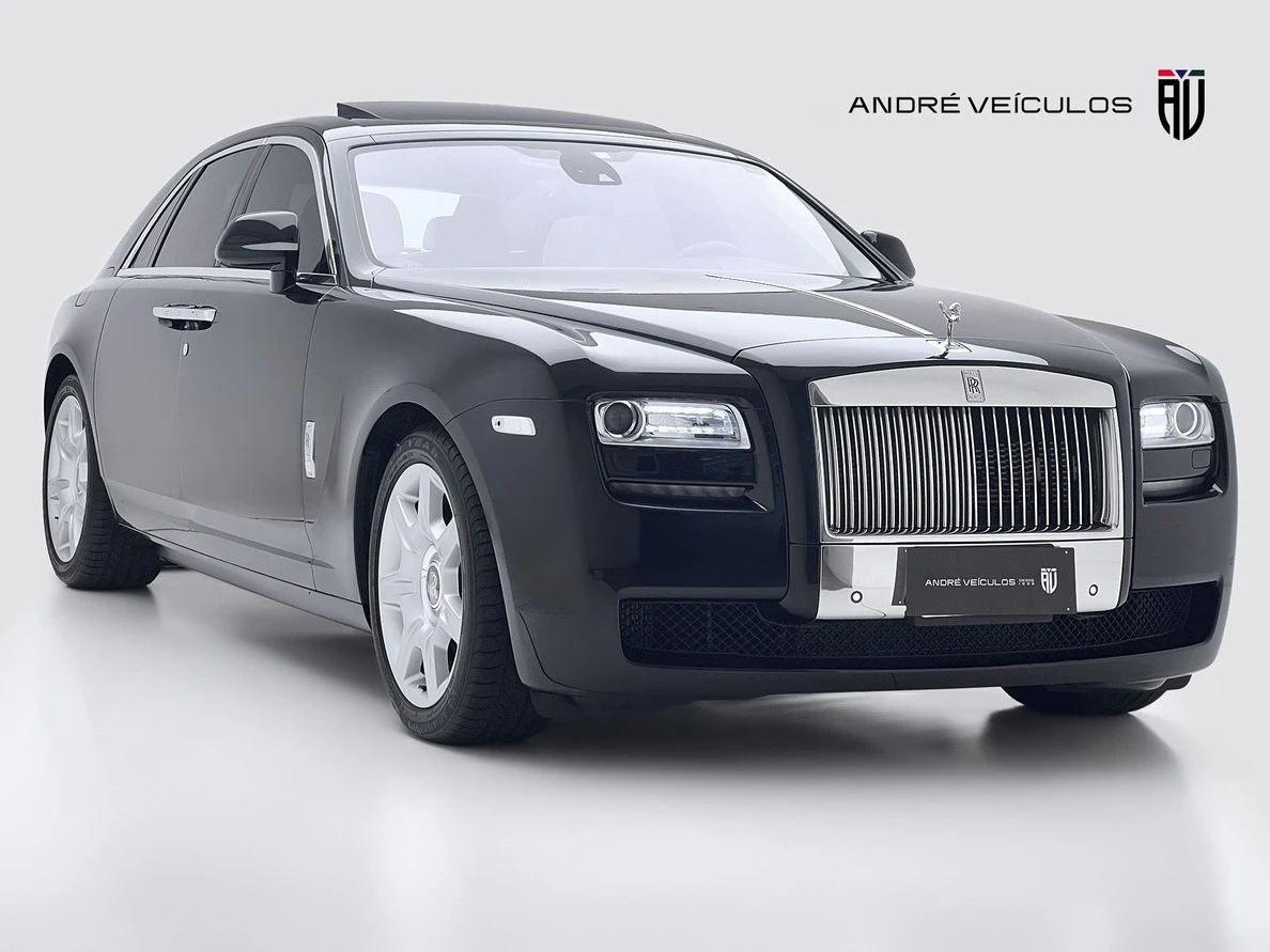 ROLLS-ROYCE GHOST
