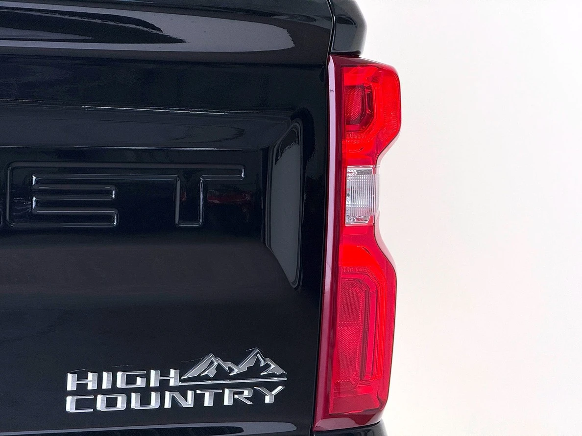 CHEVROLET SILVERADO