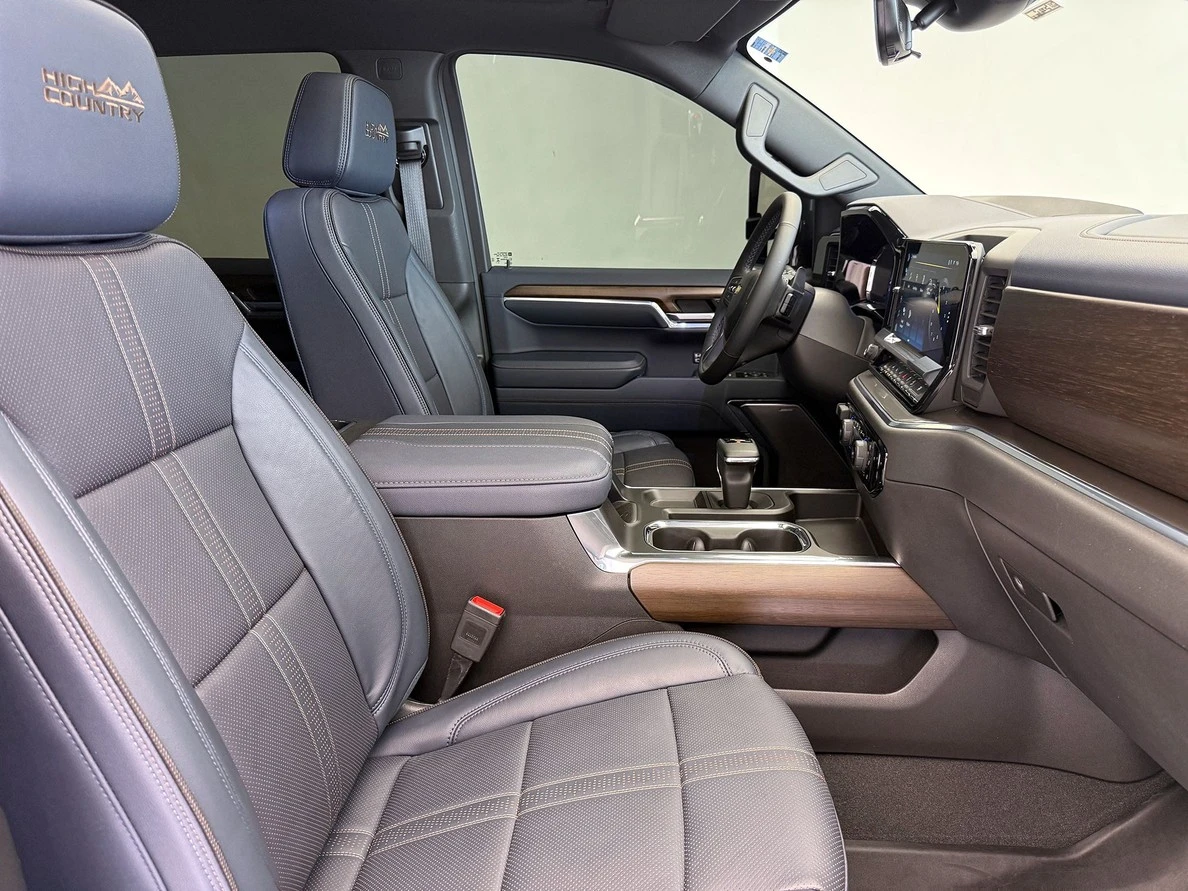 CHEVROLET SILVERADO