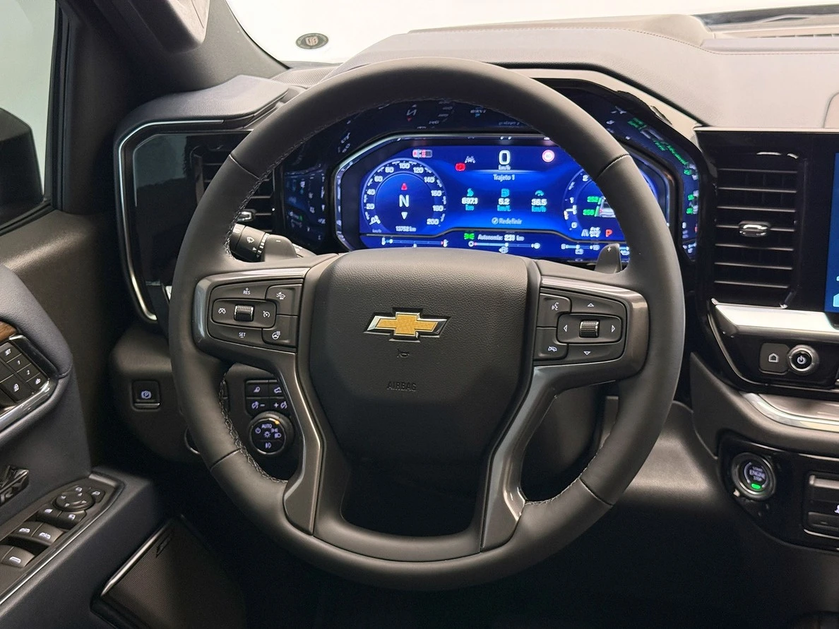 CHEVROLET SILVERADO