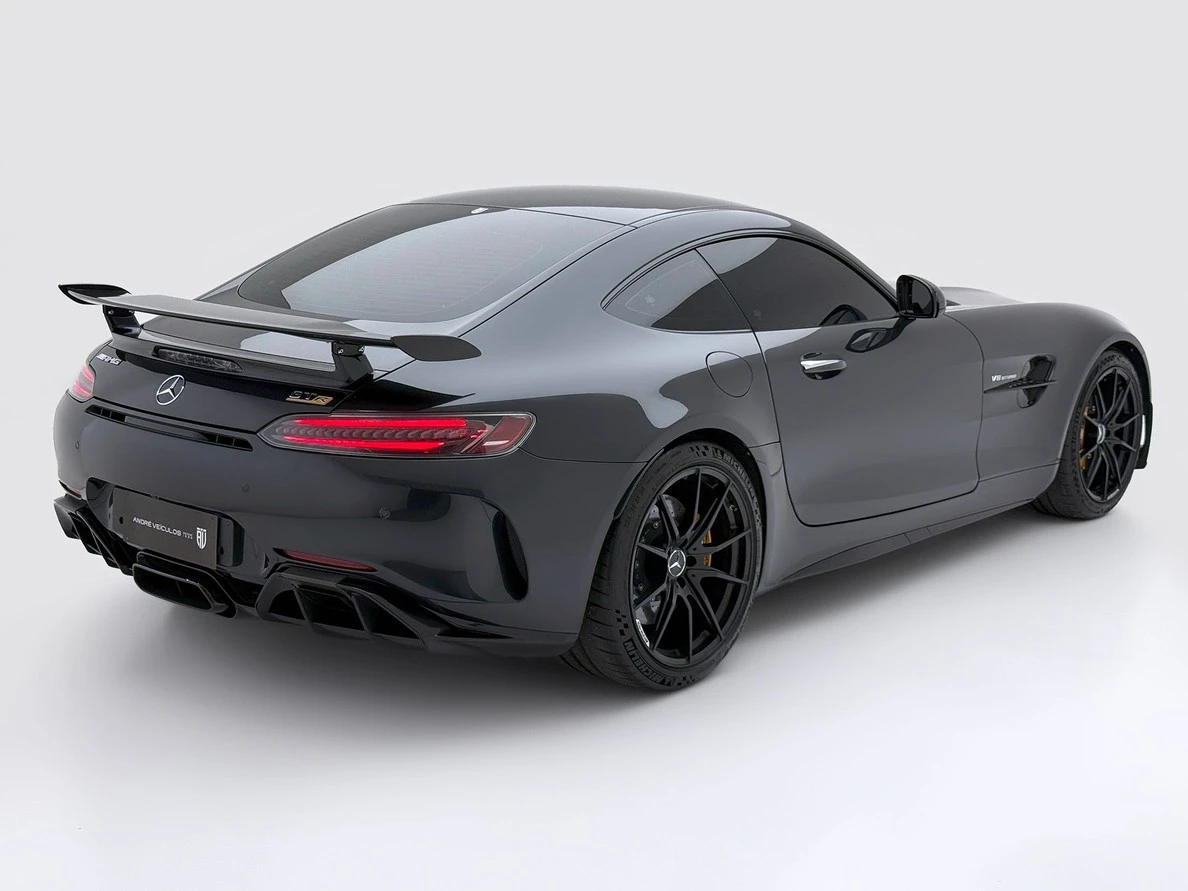 MERCEDES-BENZ AMG GT
