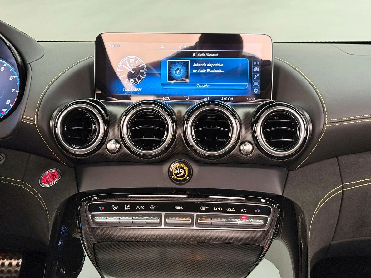 MERCEDES-BENZ AMG GT