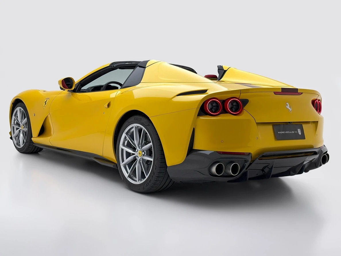FERRARI 812 GTS