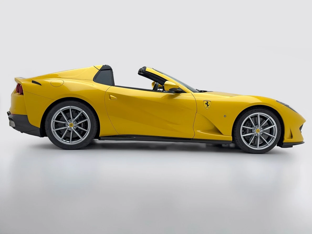 FERRARI 812 GTS