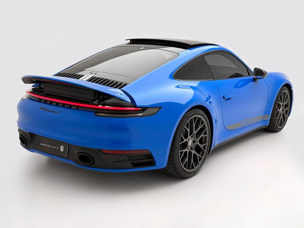 PORSCHE 911