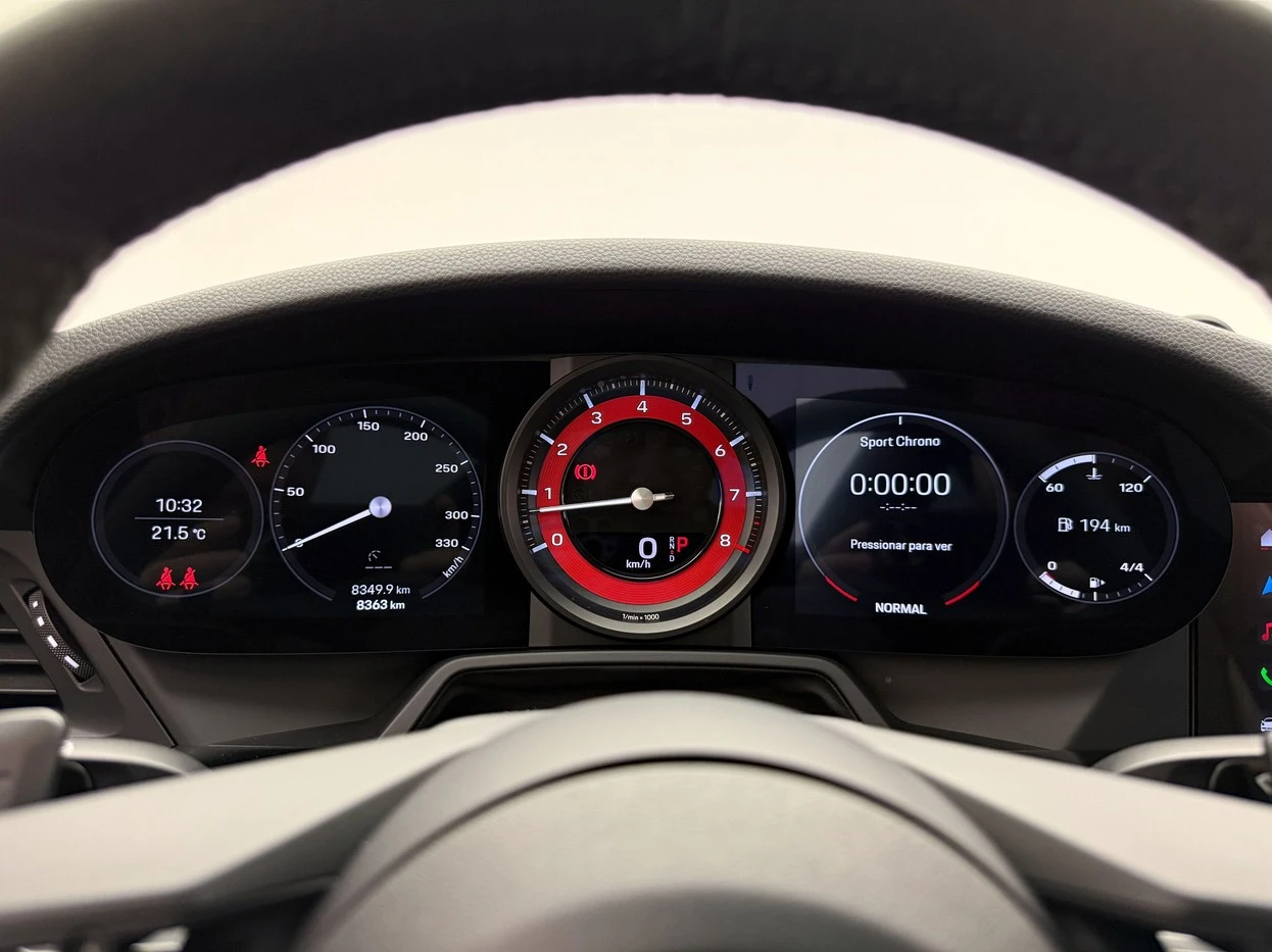 PORSCHE 911
