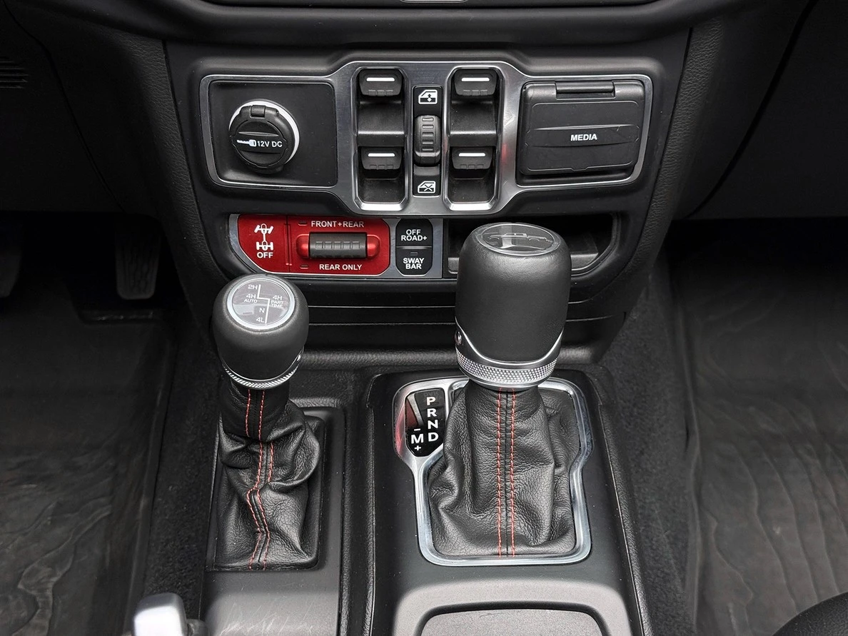 JEEP GLADIATOR