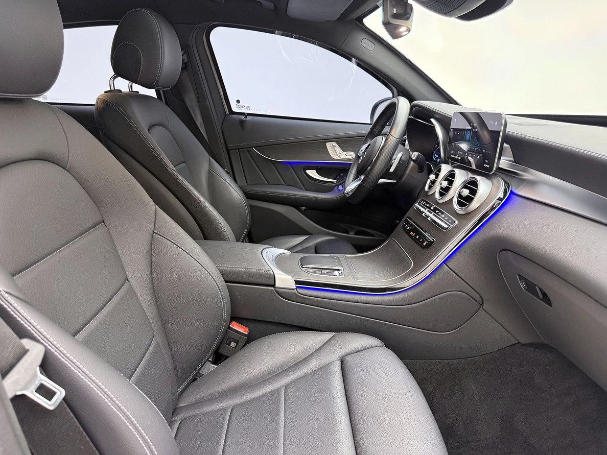 MERCEDES-BENZ GLC 300