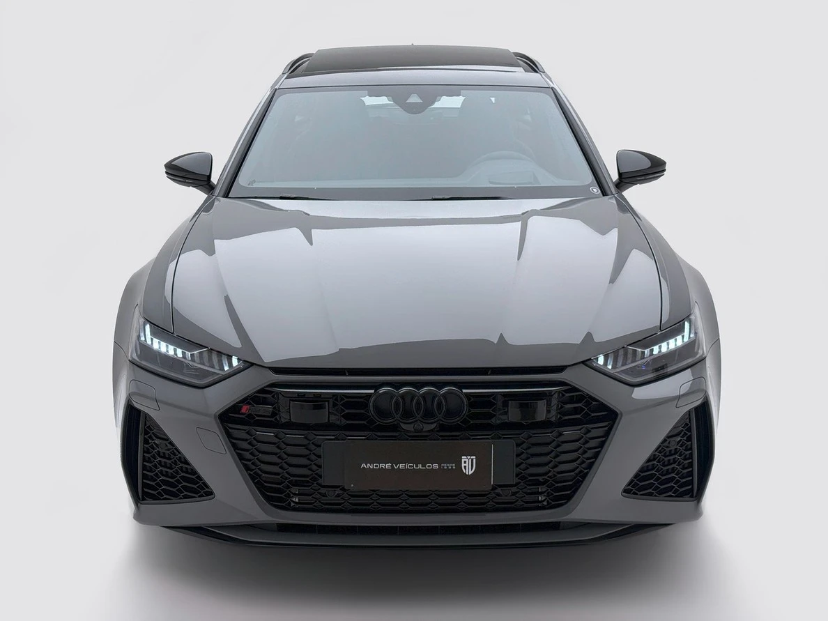 AUDI RS6