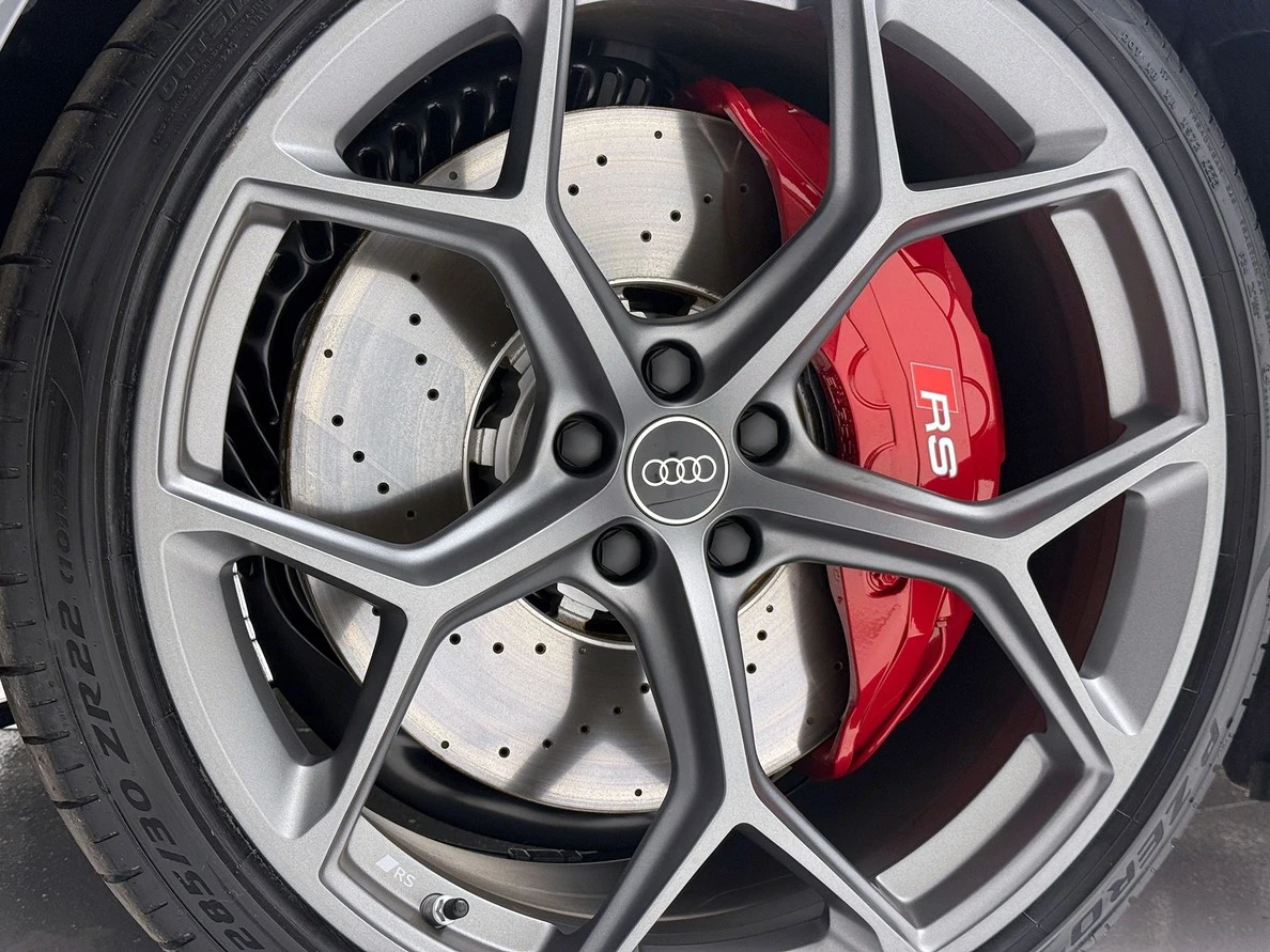 AUDI RS6