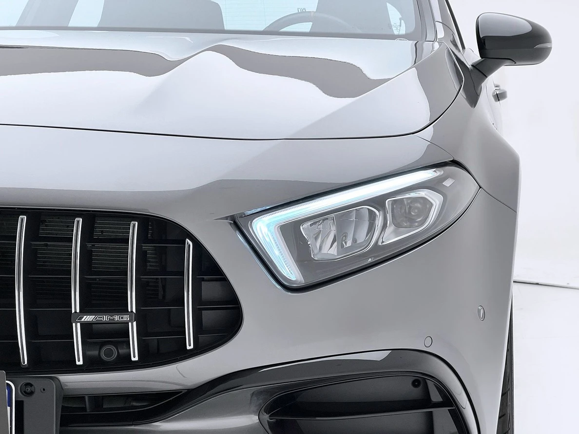 MERCEDES-BENZ A 45 AMG