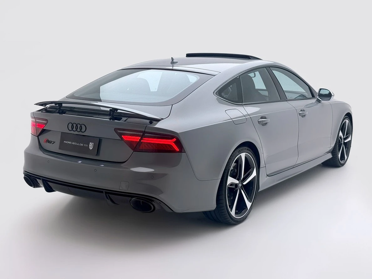 AUDI RS7