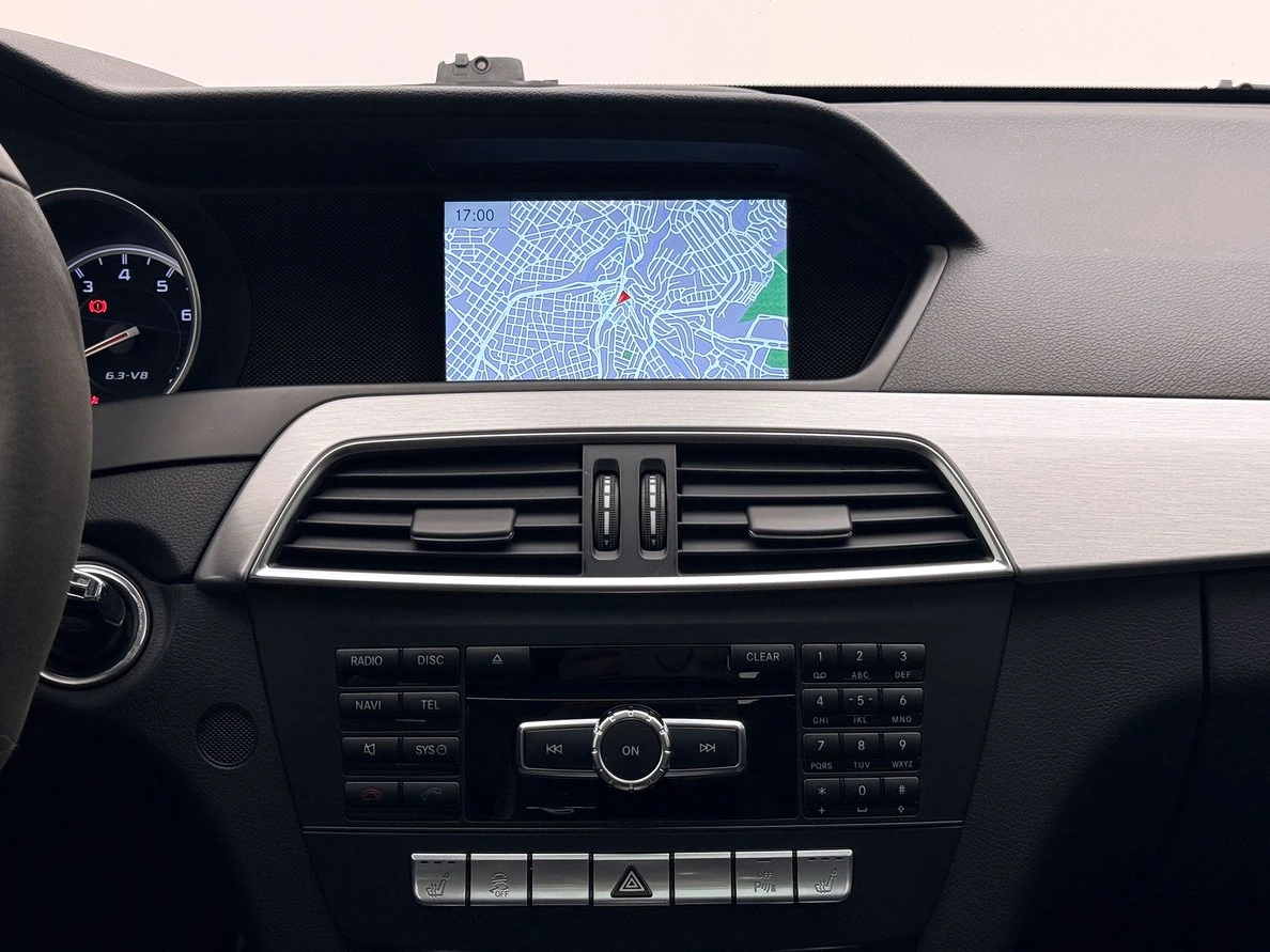 MERCEDES-BENZ C 63 AMG