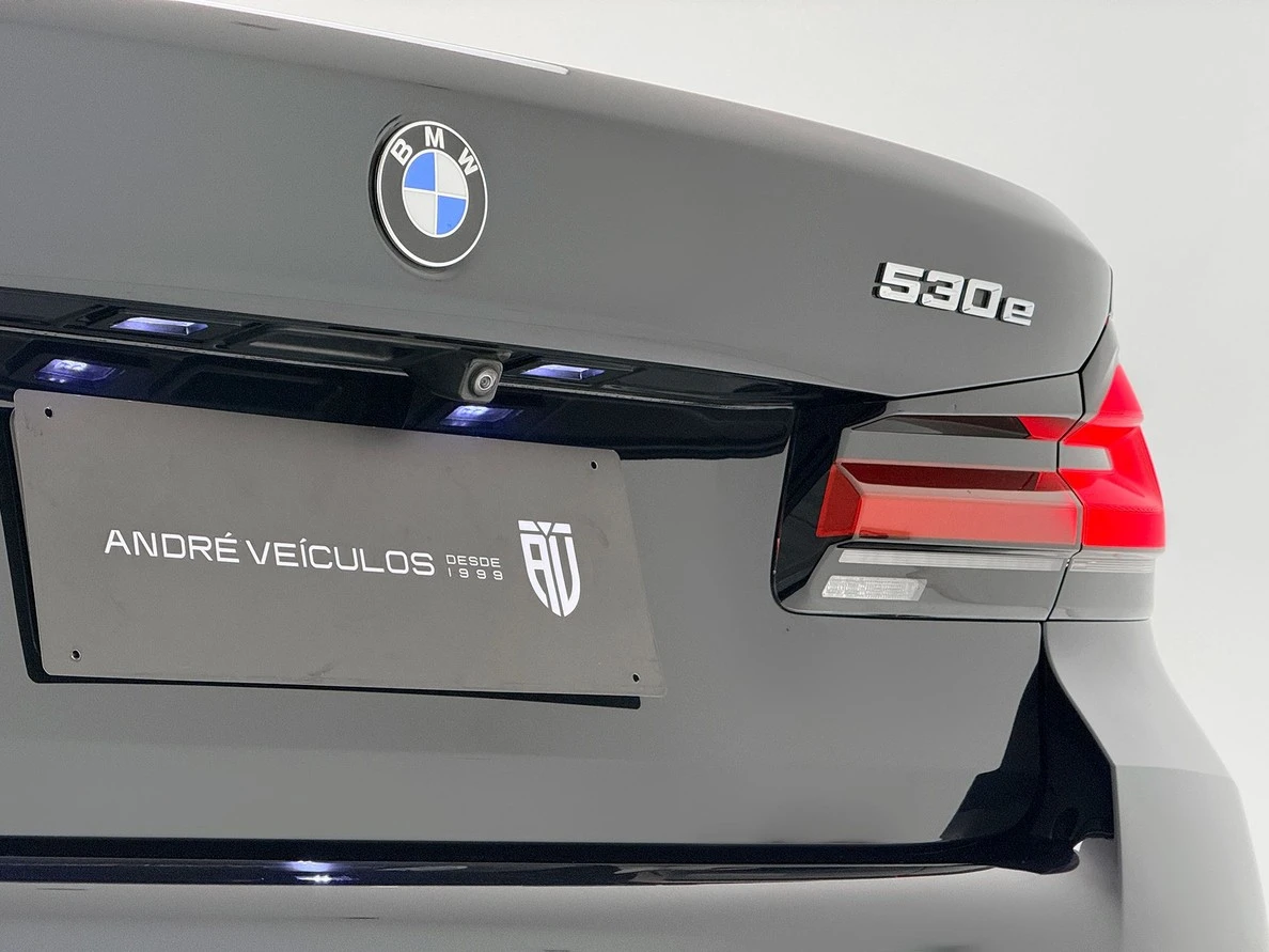 BMW 530e
