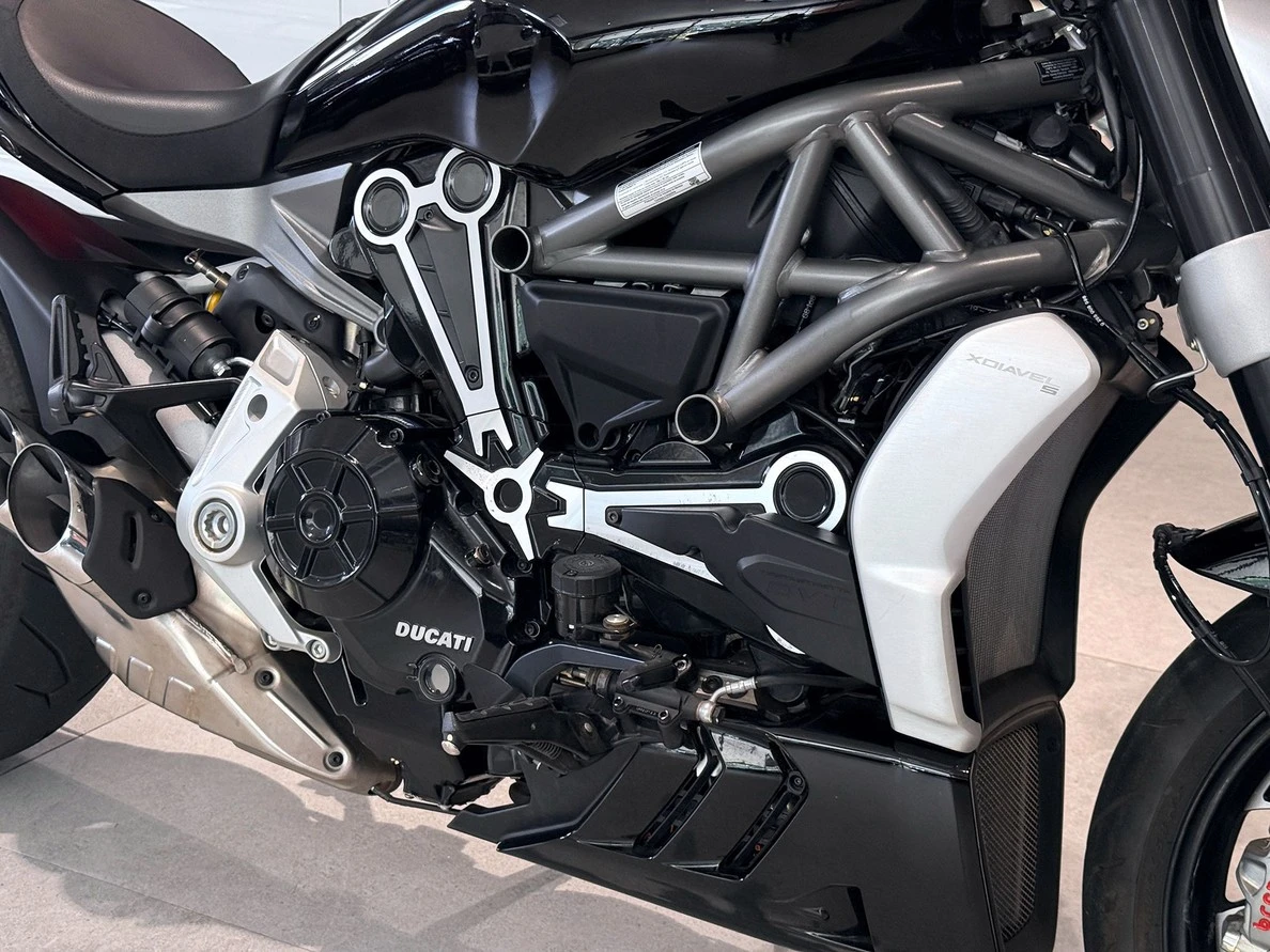 DUCATI DIAVEL 1260 S