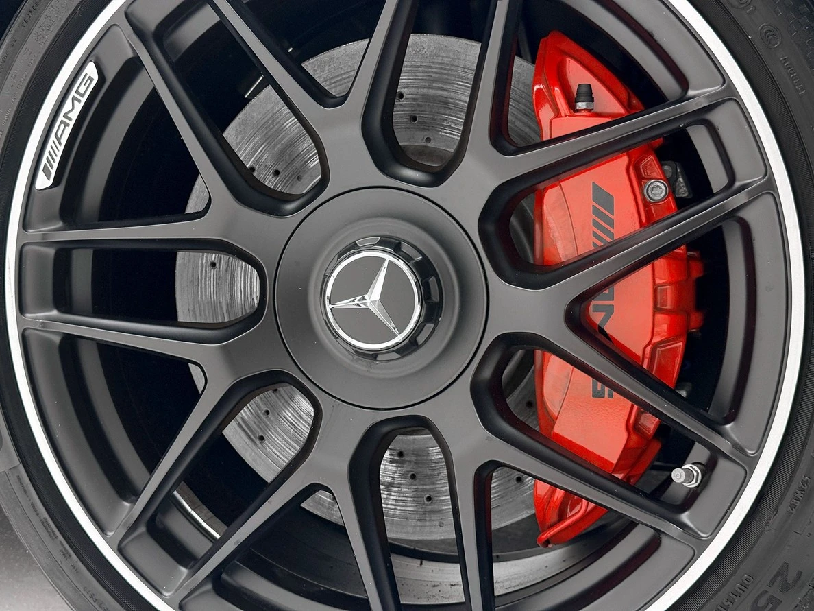 MERCEDES-BENZ CLA 45 AMG