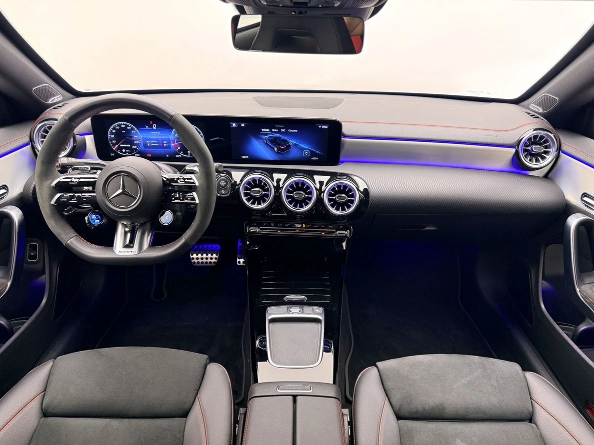 MERCEDES-BENZ CLA 45 AMG