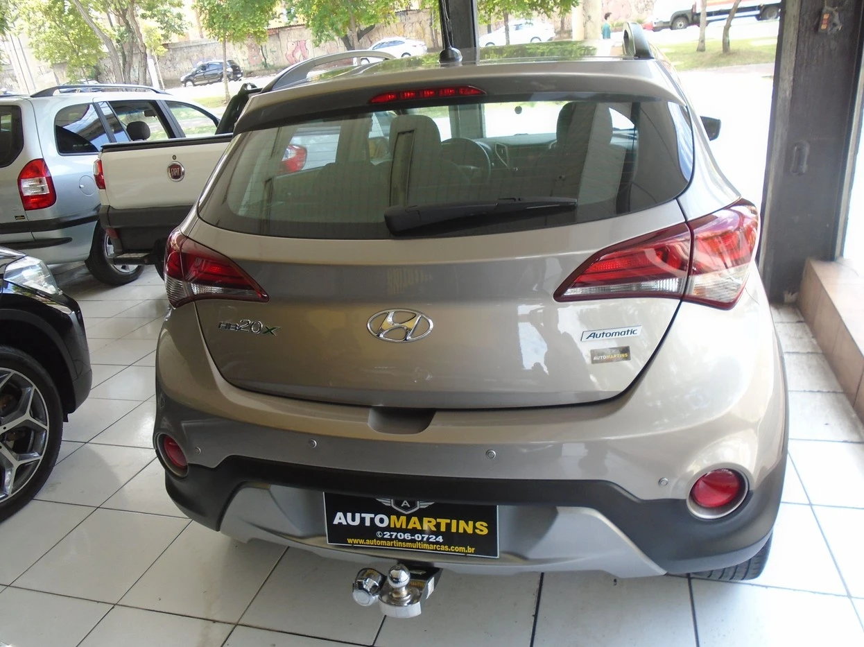 HYUNDAI HB20X