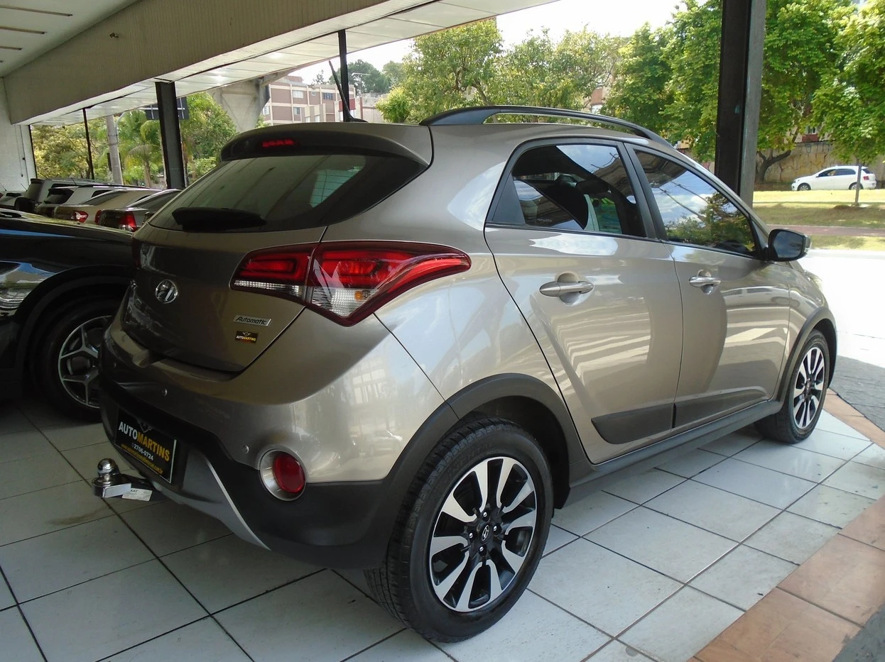 HYUNDAI HB20X