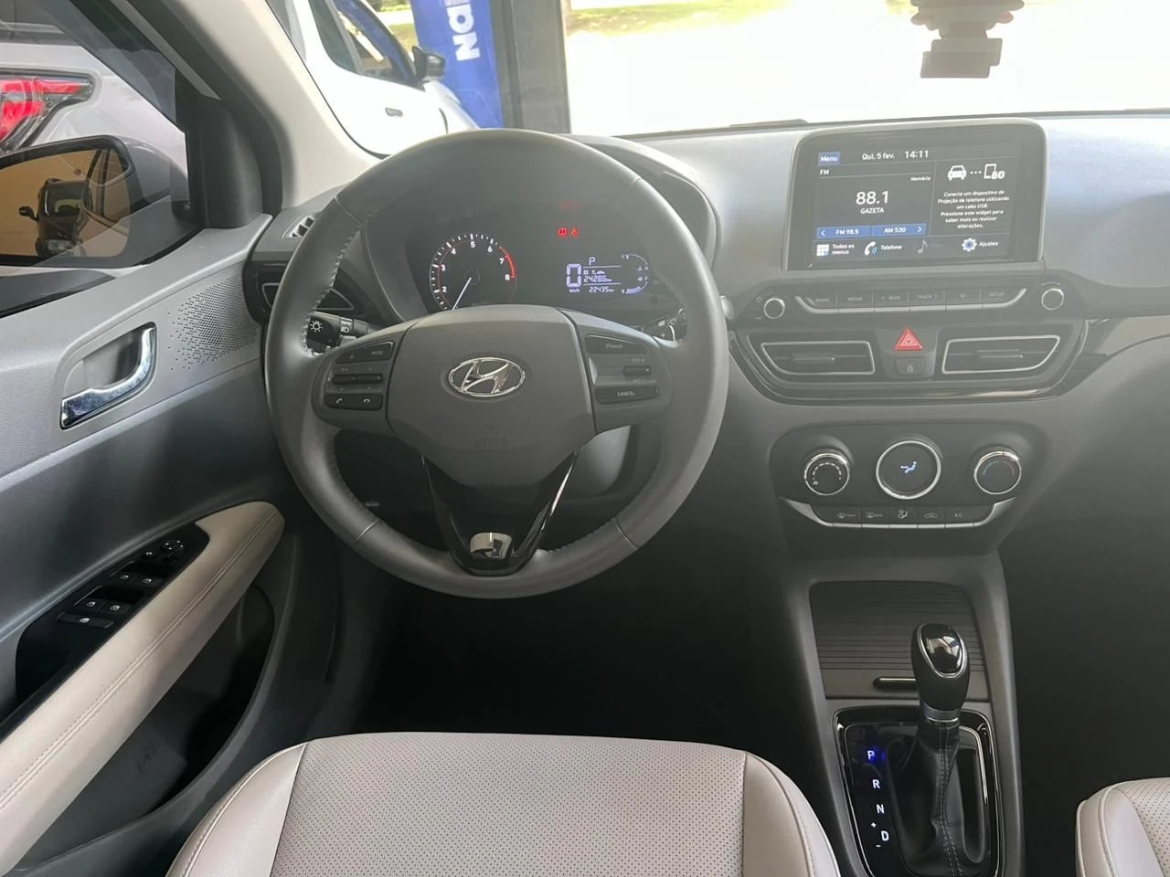 HYUNDAI HB20S