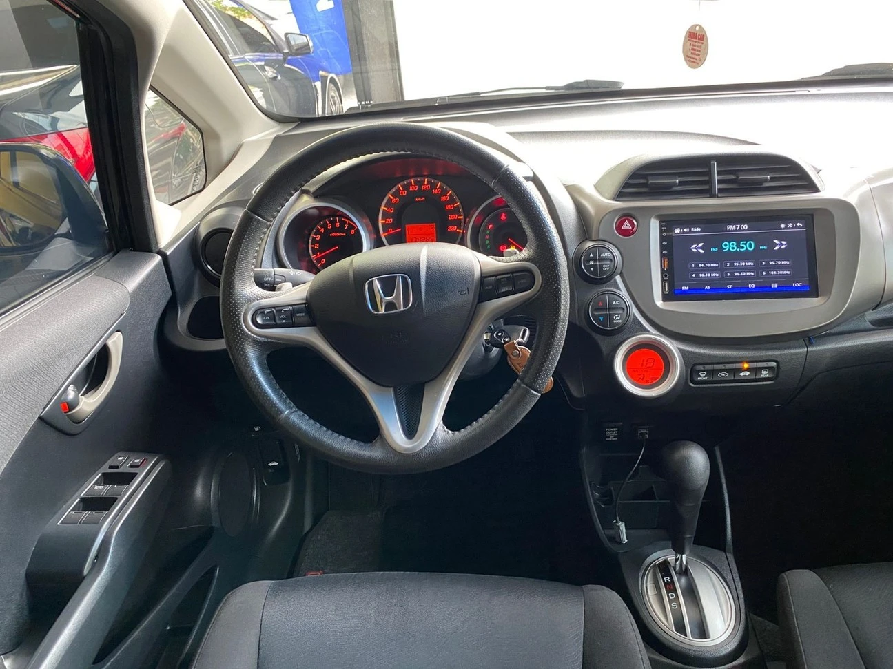 HONDA FIT