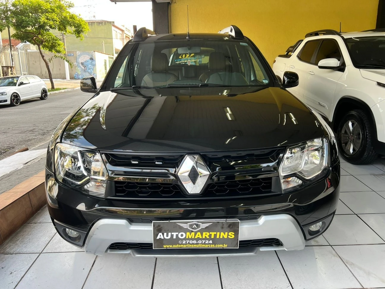 RENAULT DUSTER