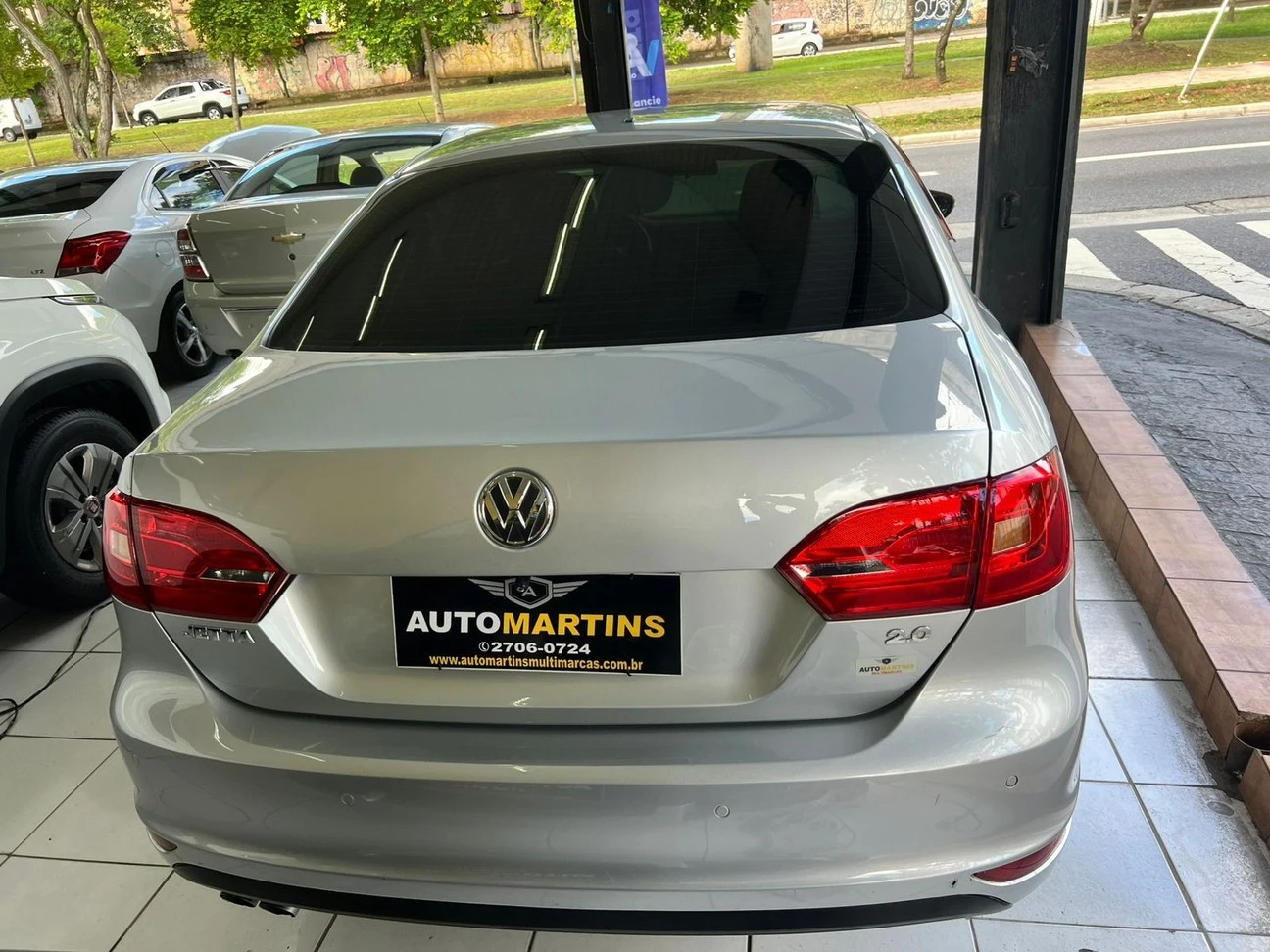 VOLKSWAGEN JETTA