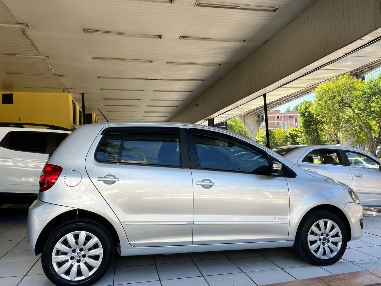 VOLKSWAGEN FOX
