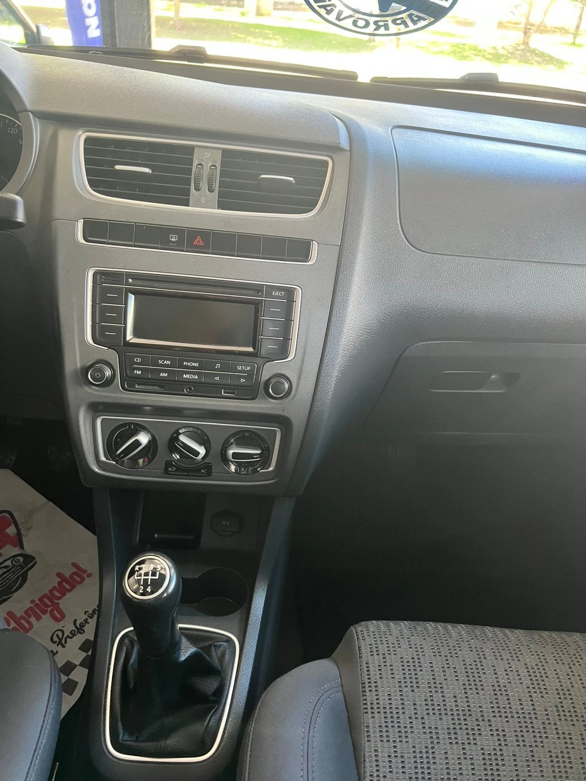 VOLKSWAGEN FOX