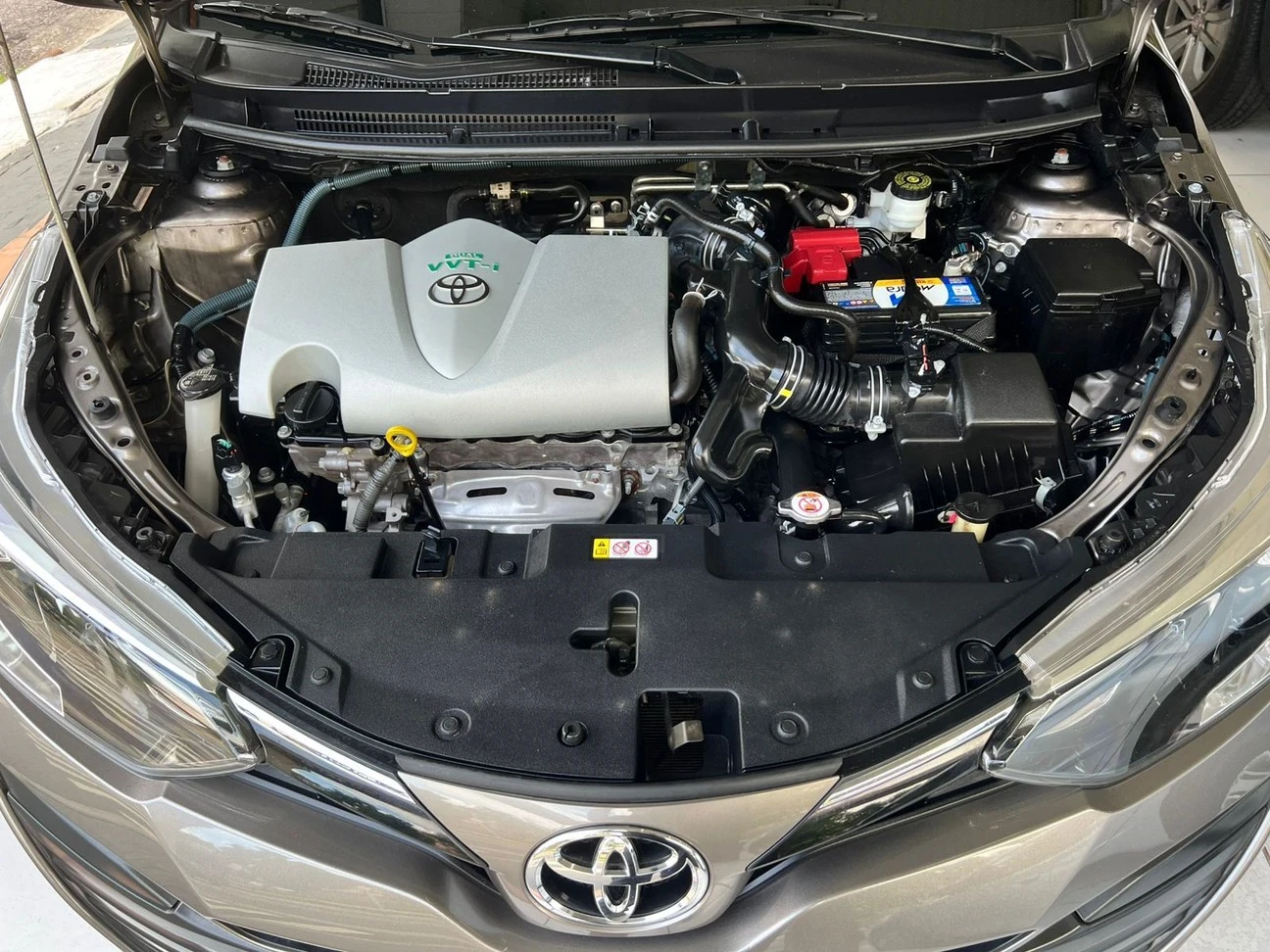TOYOTA YARIS