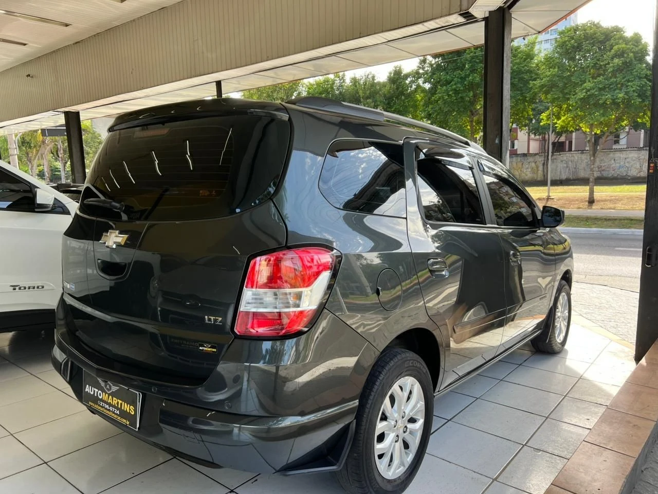 CHEVROLET SPIN