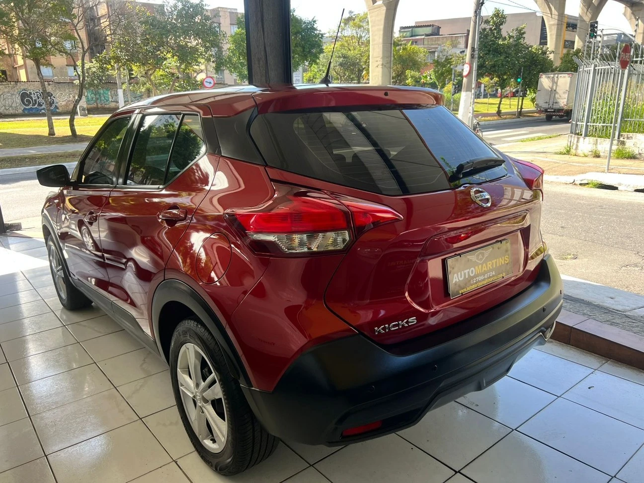 NISSAN KICKS