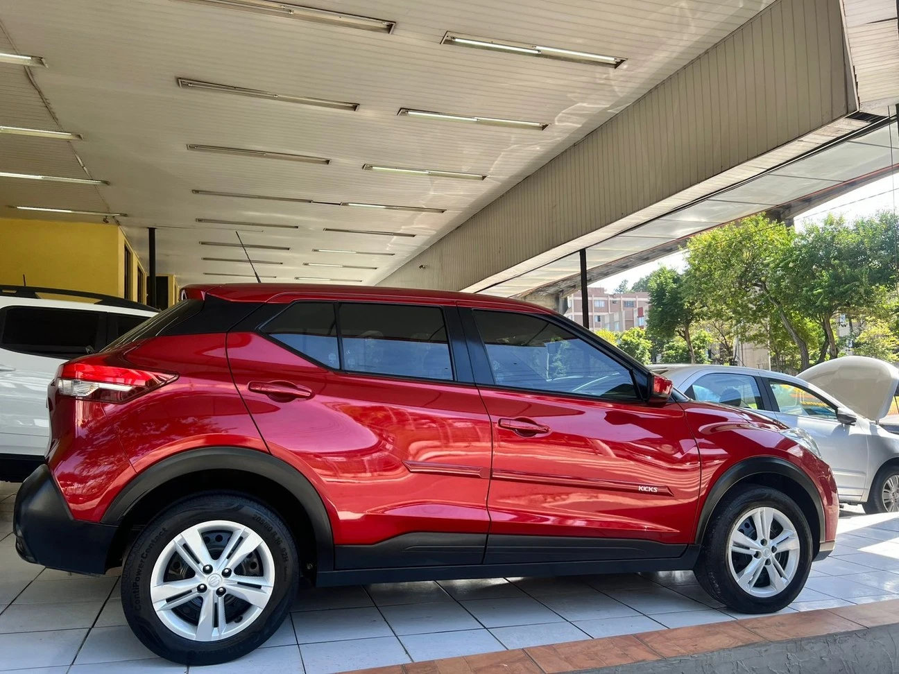 NISSAN KICKS