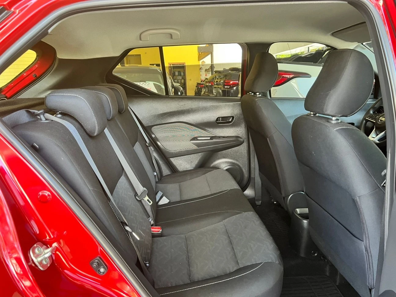 NISSAN KICKS