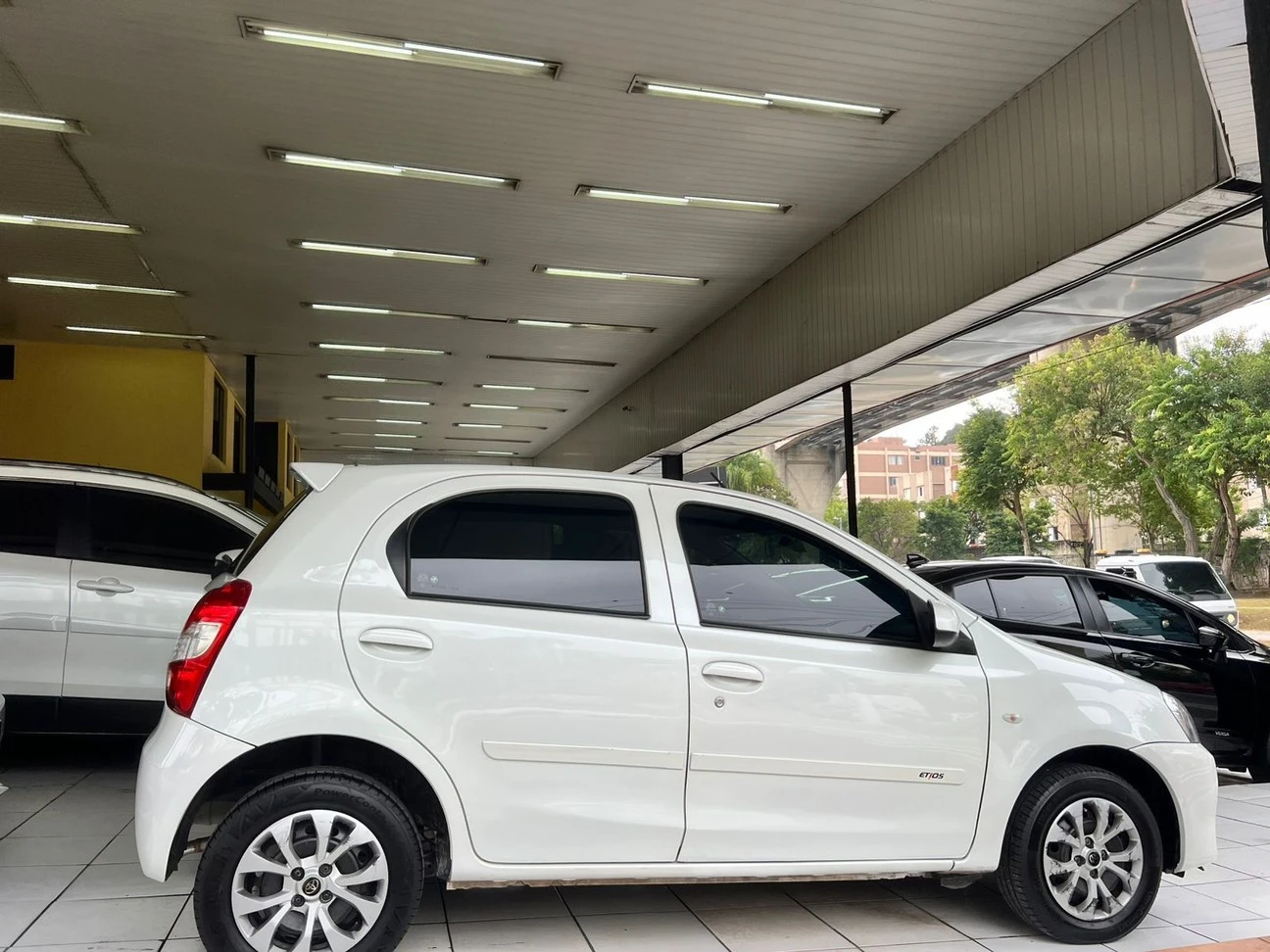 TOYOTA ETIOS