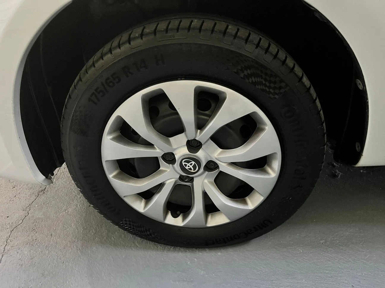 TOYOTA ETIOS