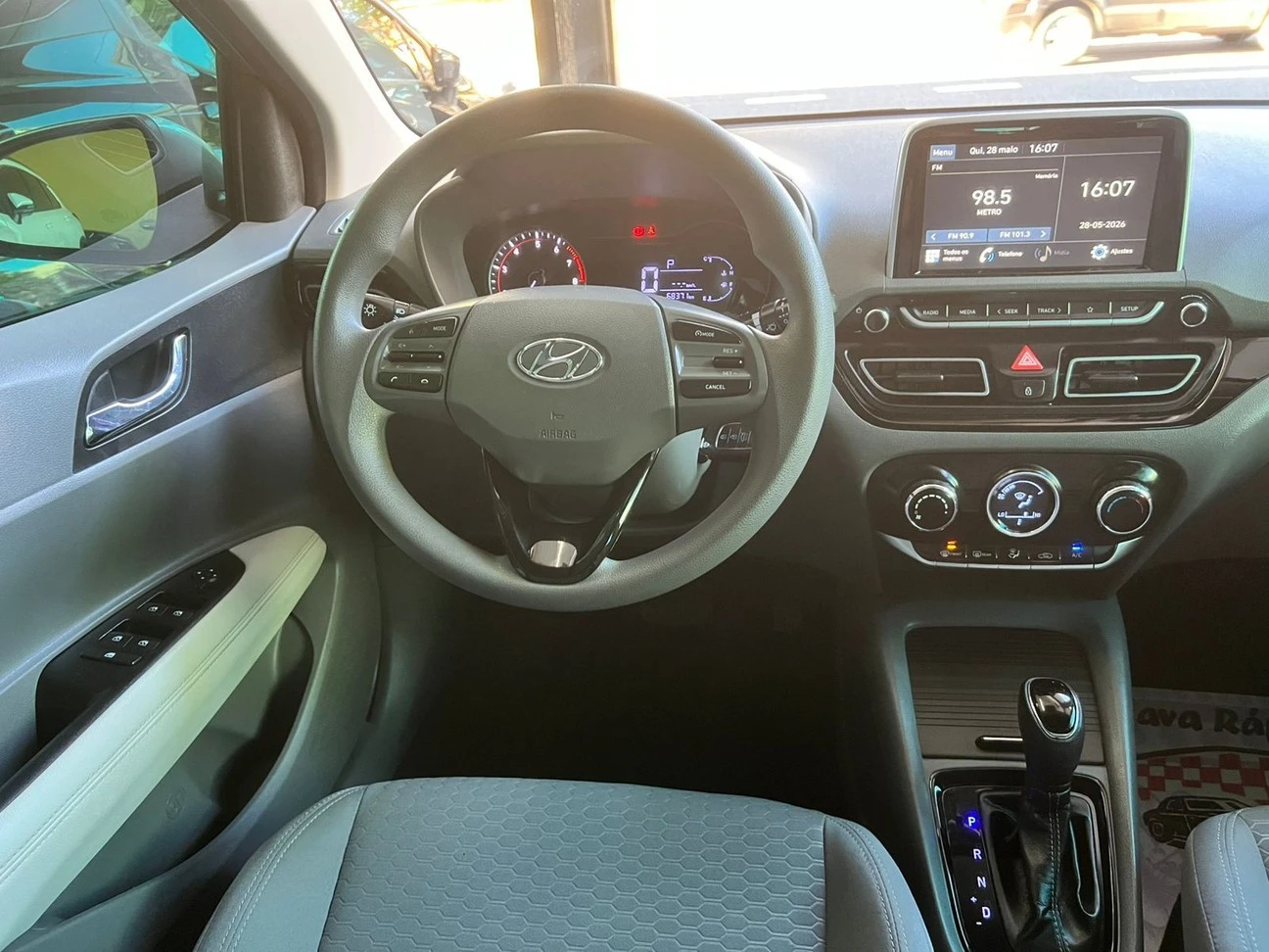 HYUNDAI HB20S