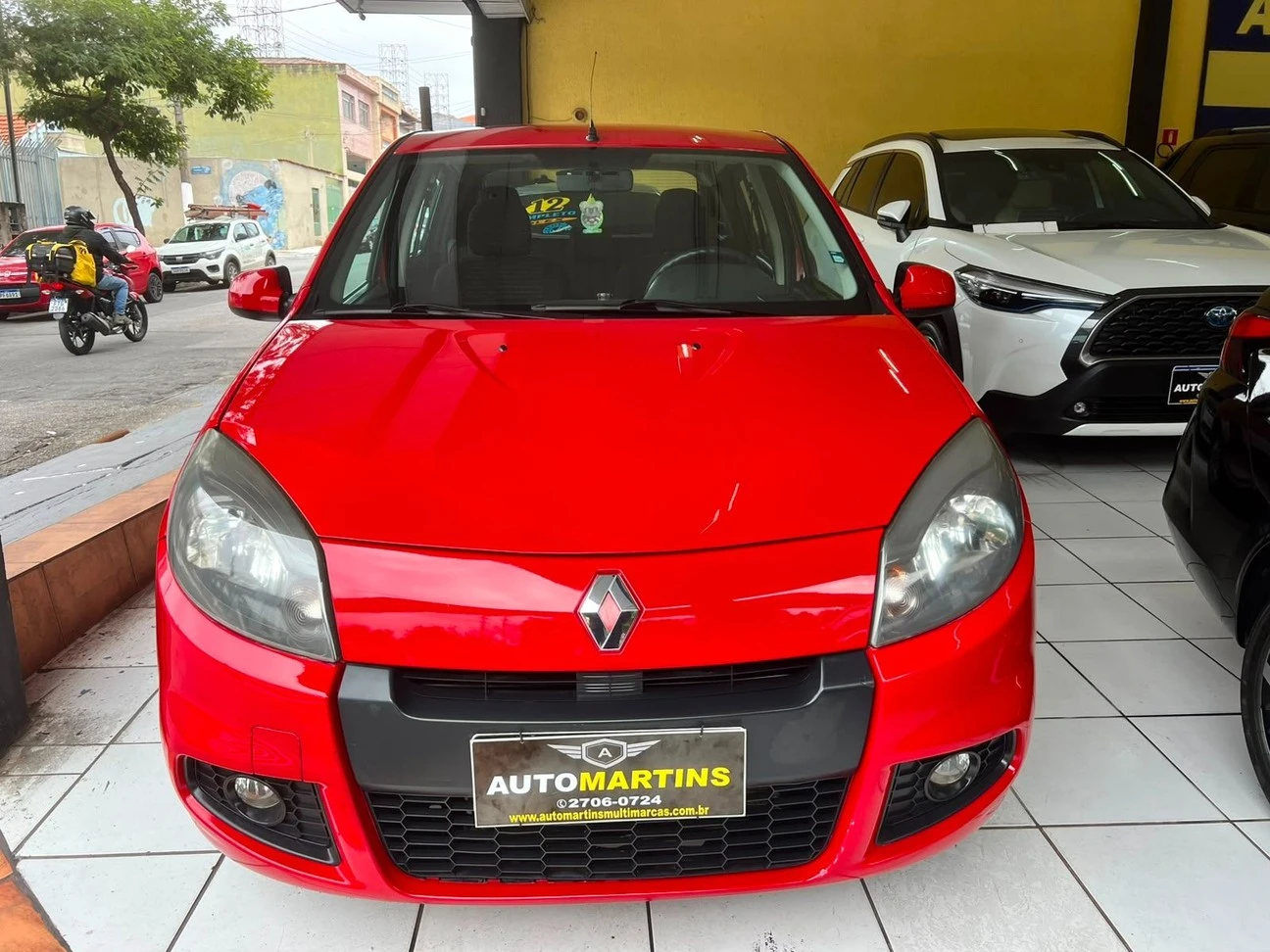 RENAULT SANDERO