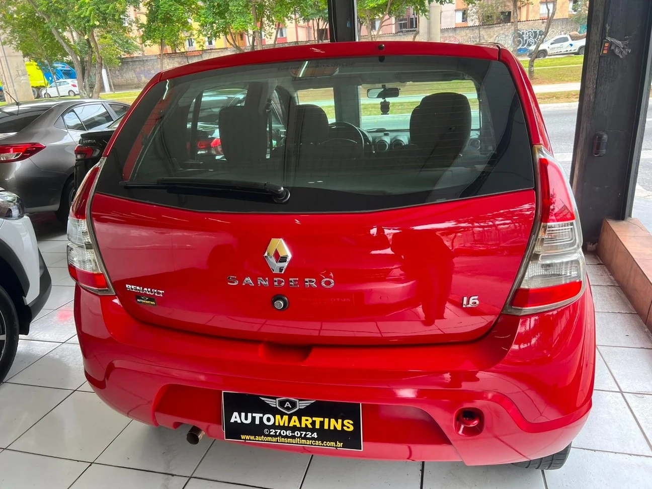 RENAULT SANDERO