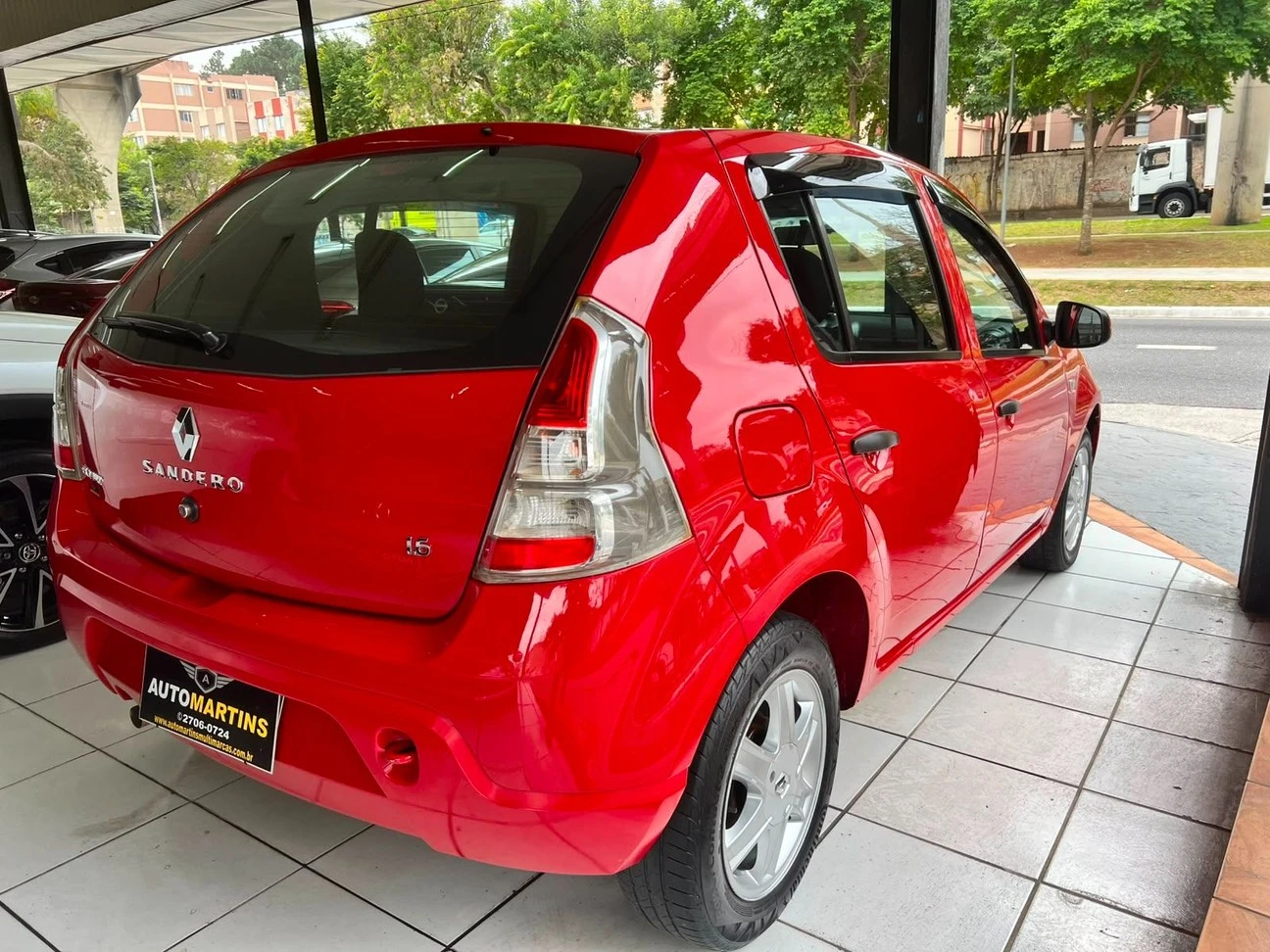 RENAULT SANDERO