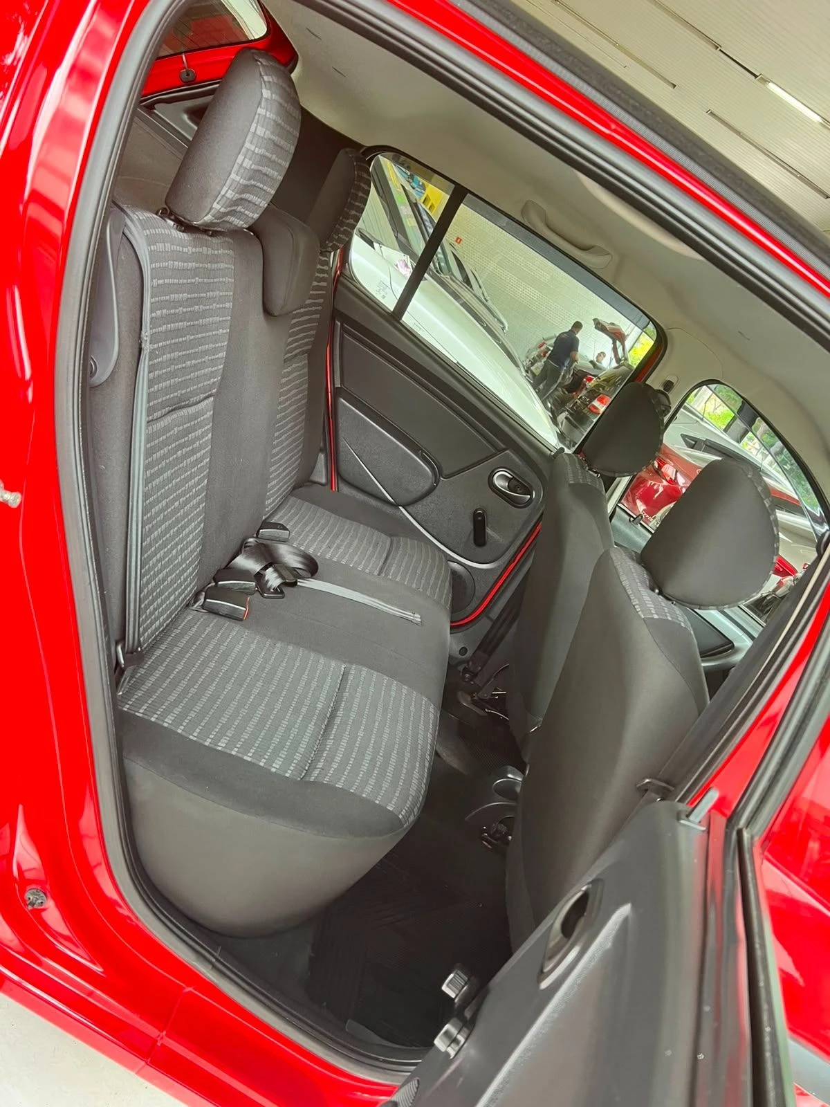 RENAULT SANDERO