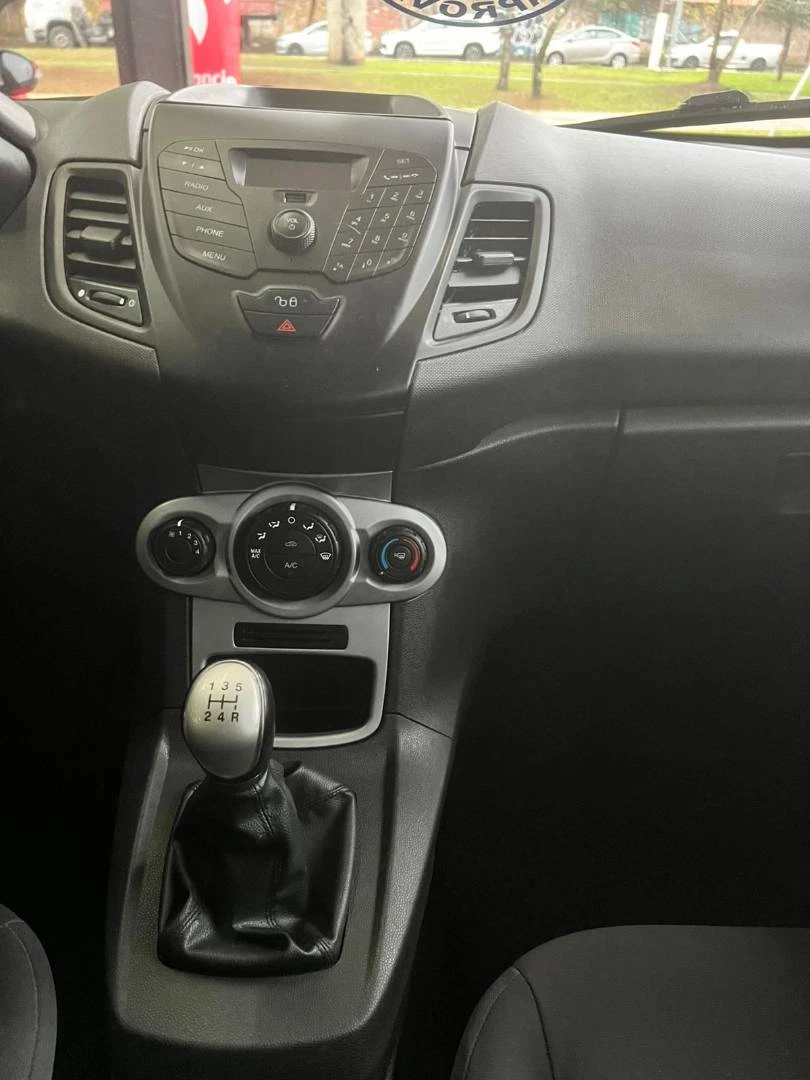 FORD FIESTA