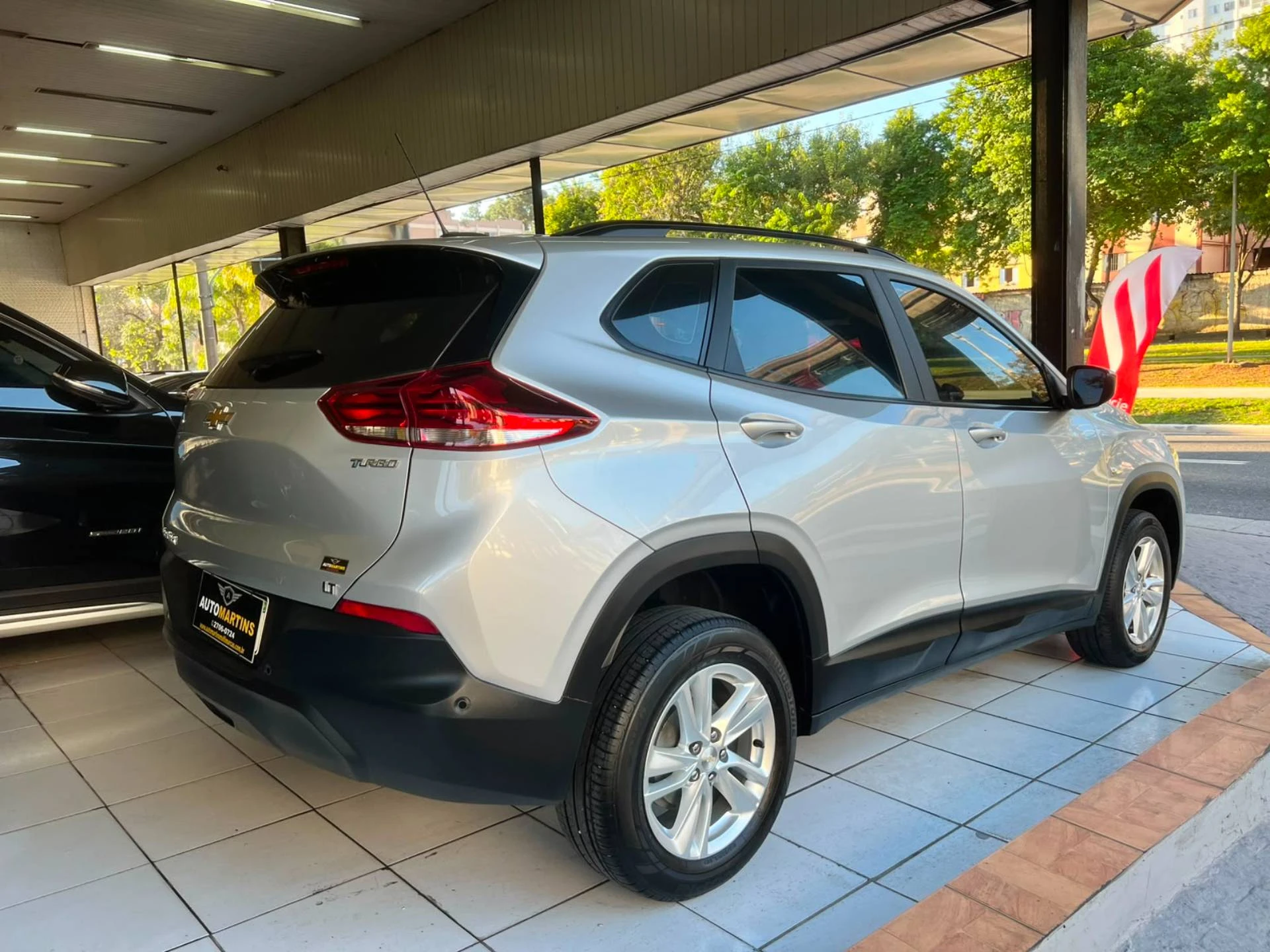 CHEVROLET TRACKER