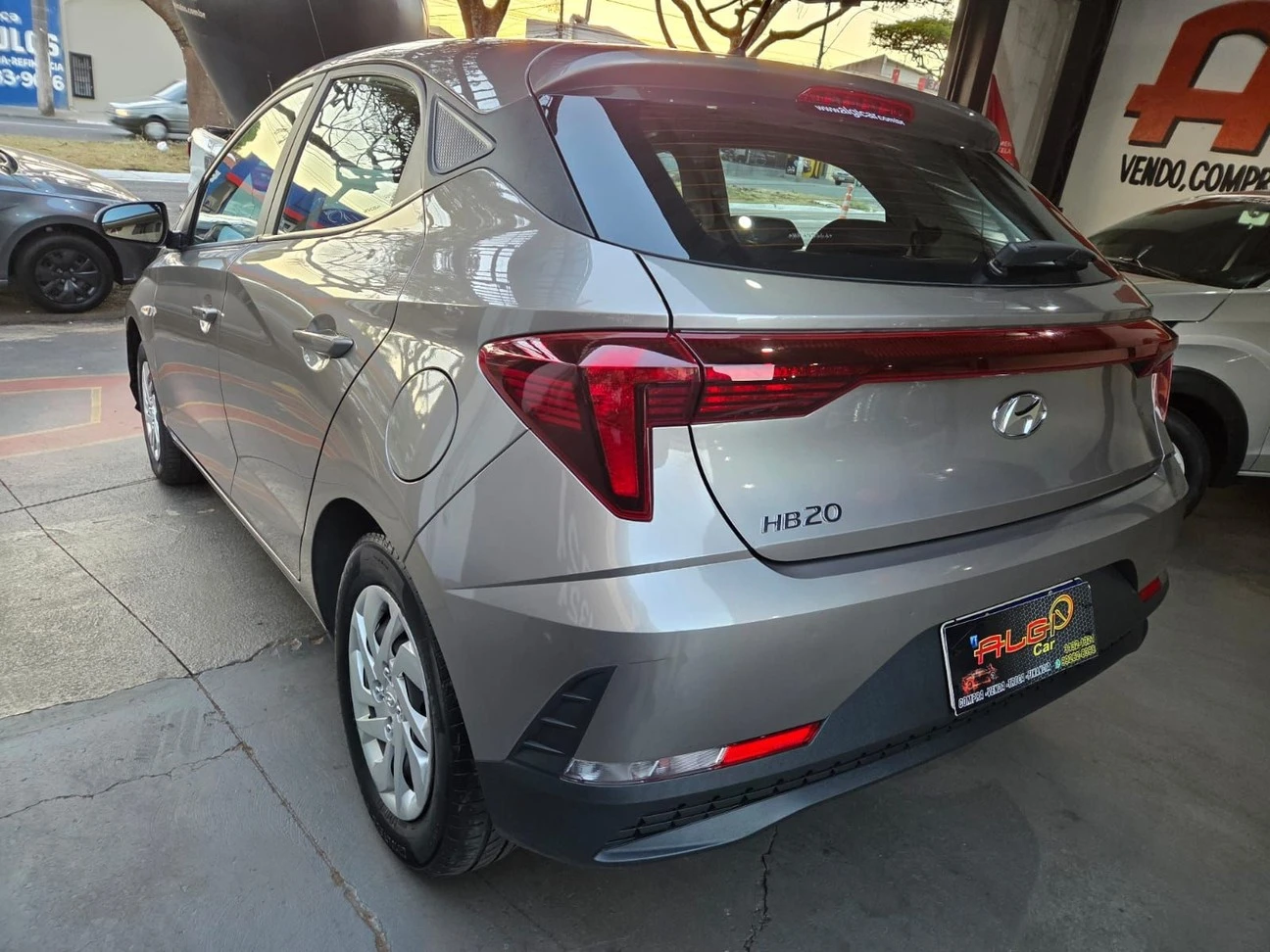 HYUNDAI HB20