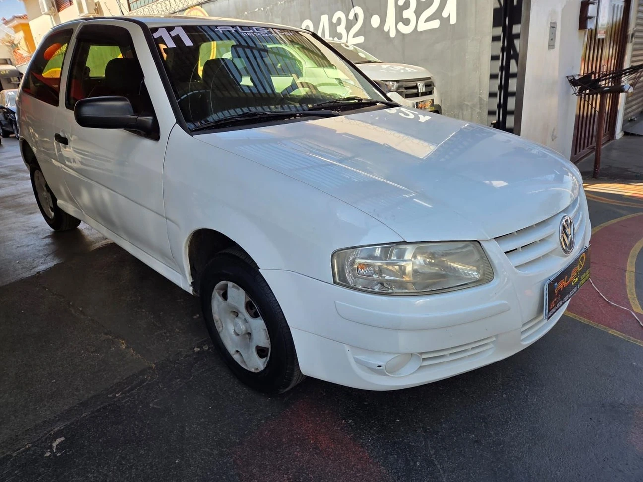 VOLKSWAGEN GOL