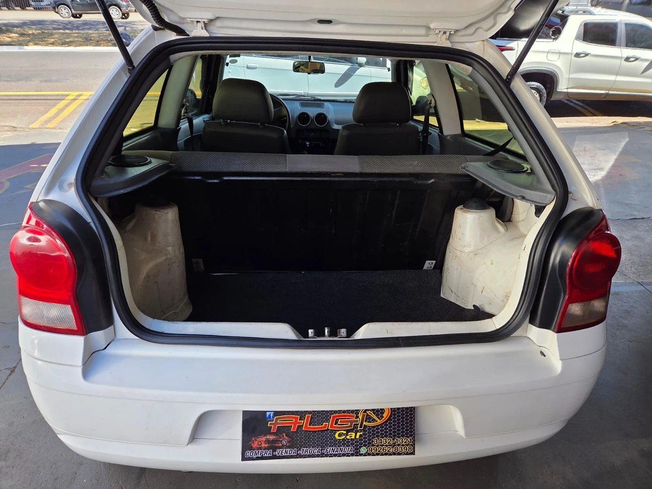 VOLKSWAGEN GOL